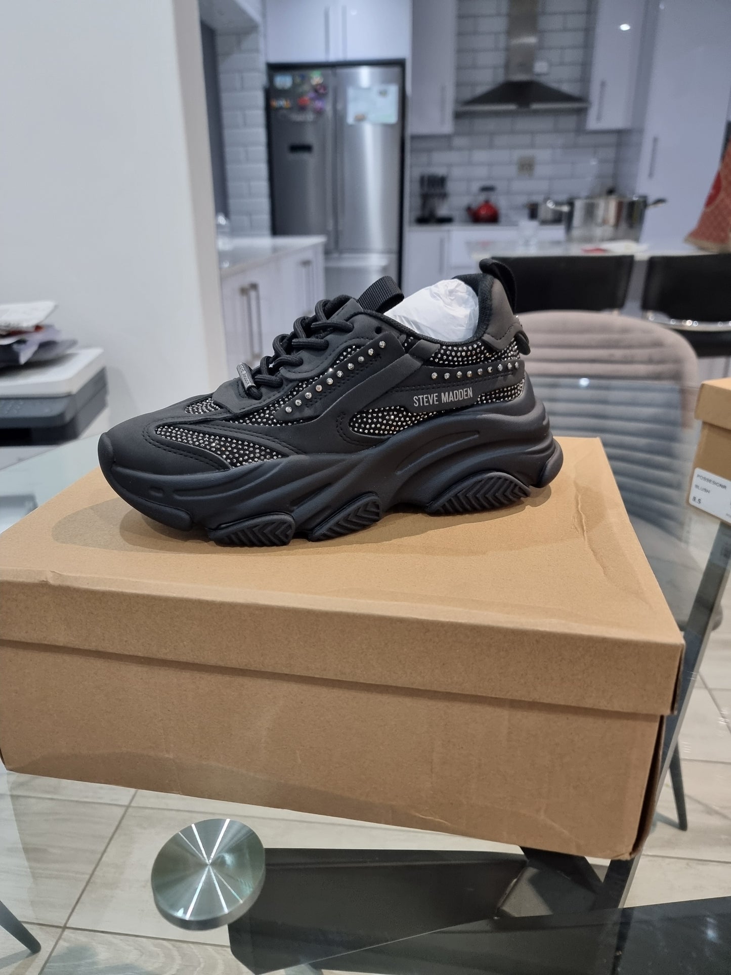 Steve Madden Black PossessionR