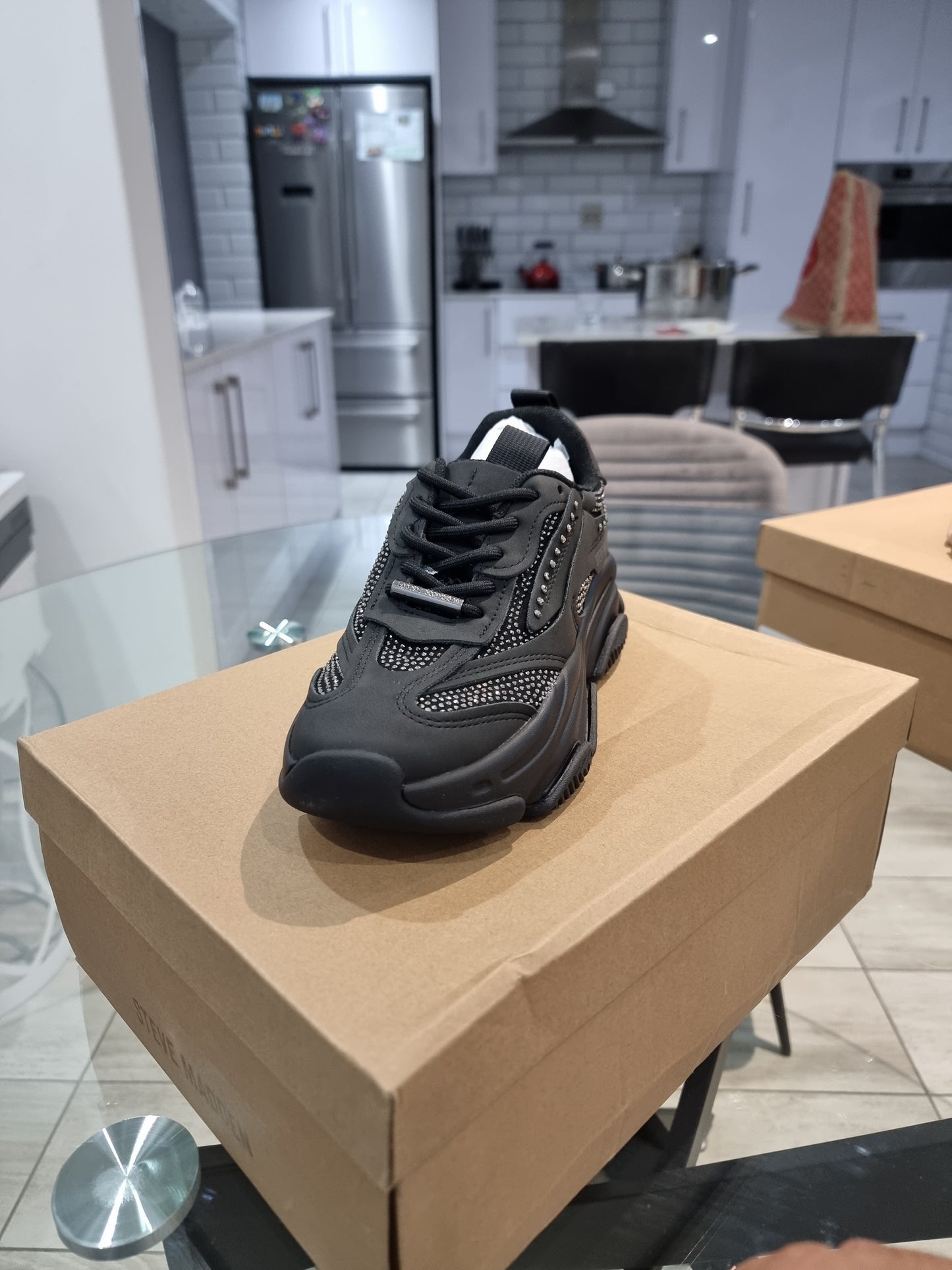 Steve Madden Black PossessionR
